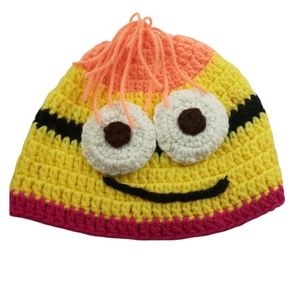❤️Hand knotted Minion hat